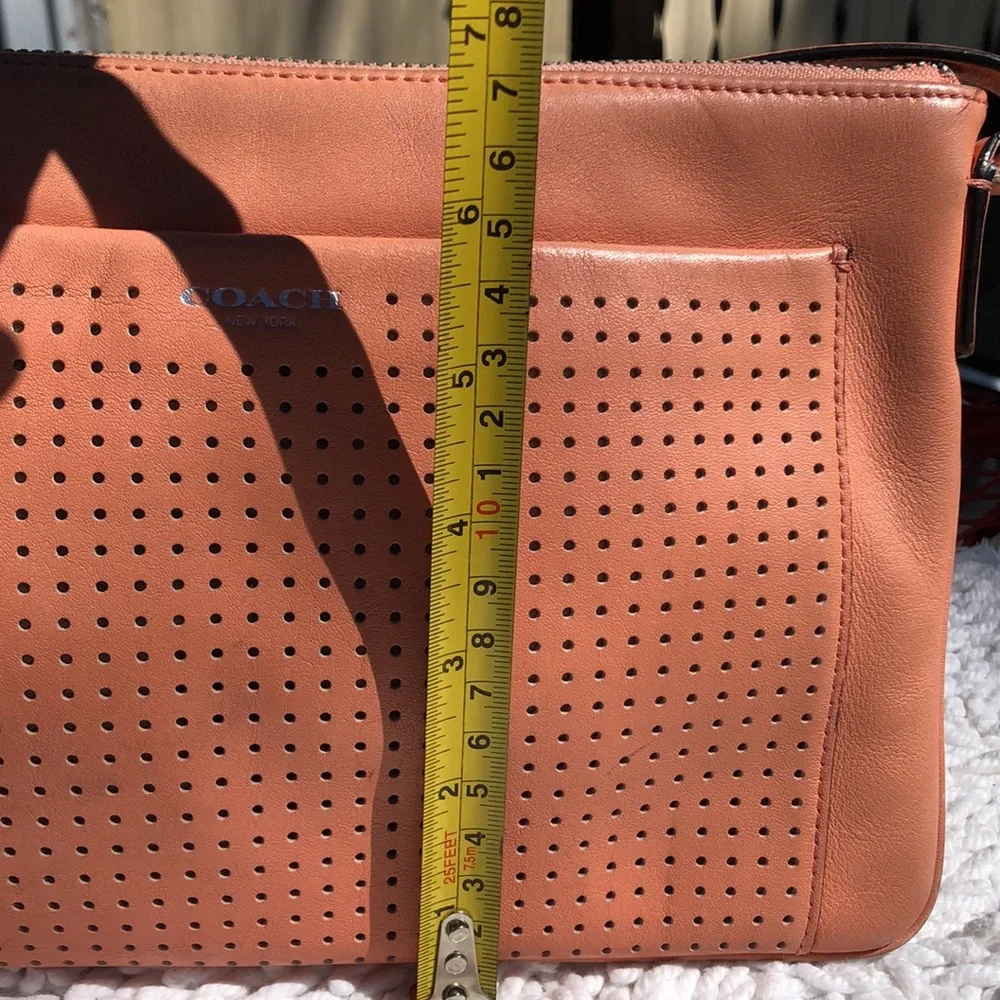 🚨B2G1 COACH Coral Pink Leather Crossbody Bag - Picture 10 of 11